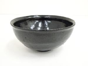 楽印　黒釉茶碗